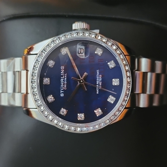 STUHRLING WOMAN'S LUXURY 31MM WATCH - Picture 3 of 12
